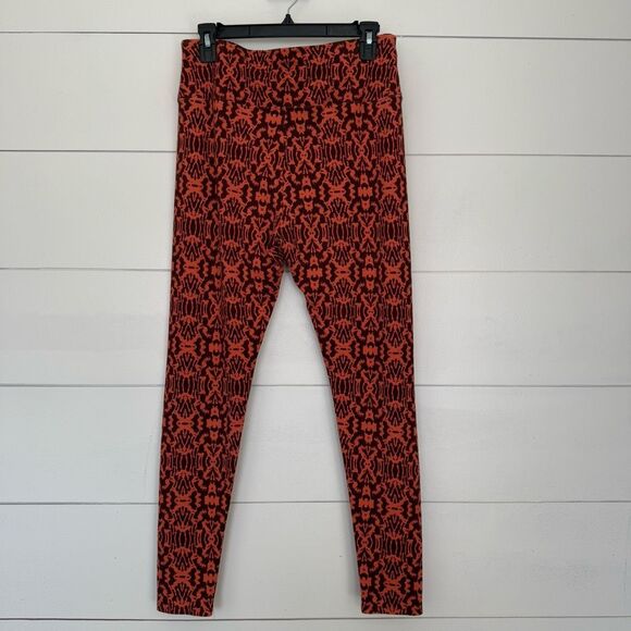 Soft Surroundings Women’s Medium Orange Patterned Soft Leggings - Picture 2 of 4